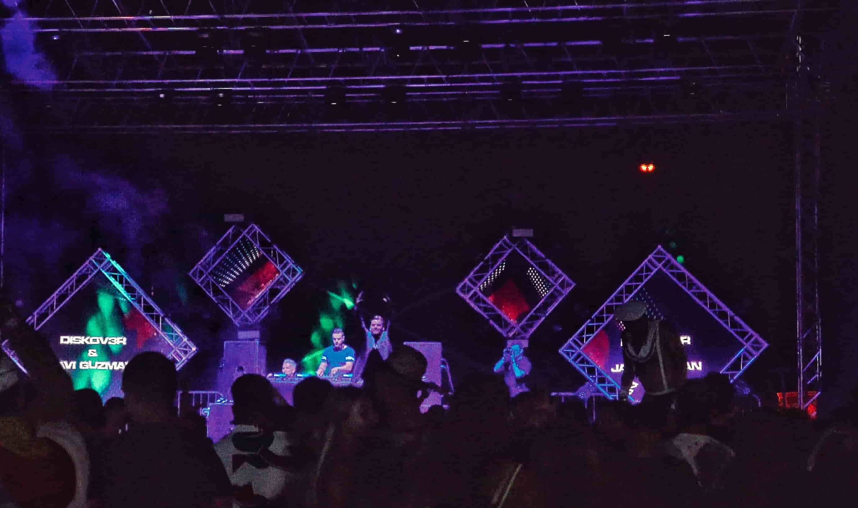 Javi Guzman & Diskov3r UMF Radio Stage